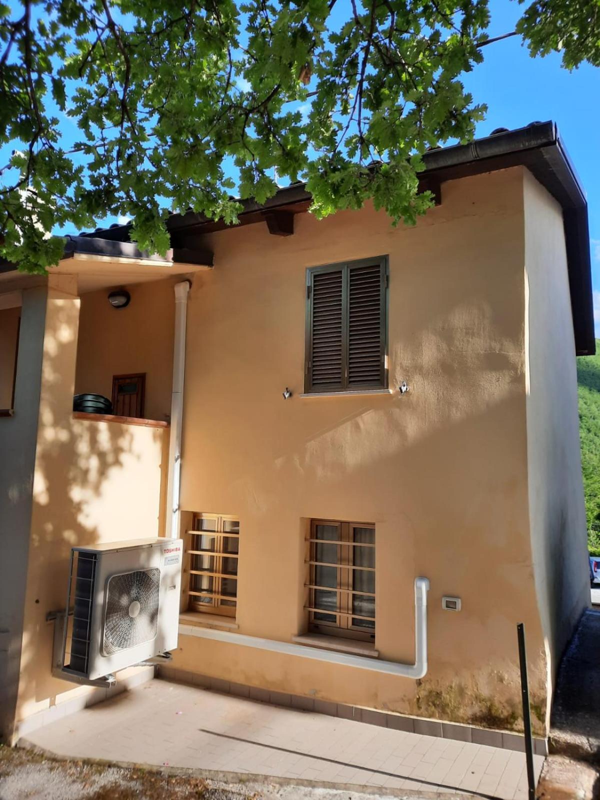 Ferienhaus In Frontone 外观 照片